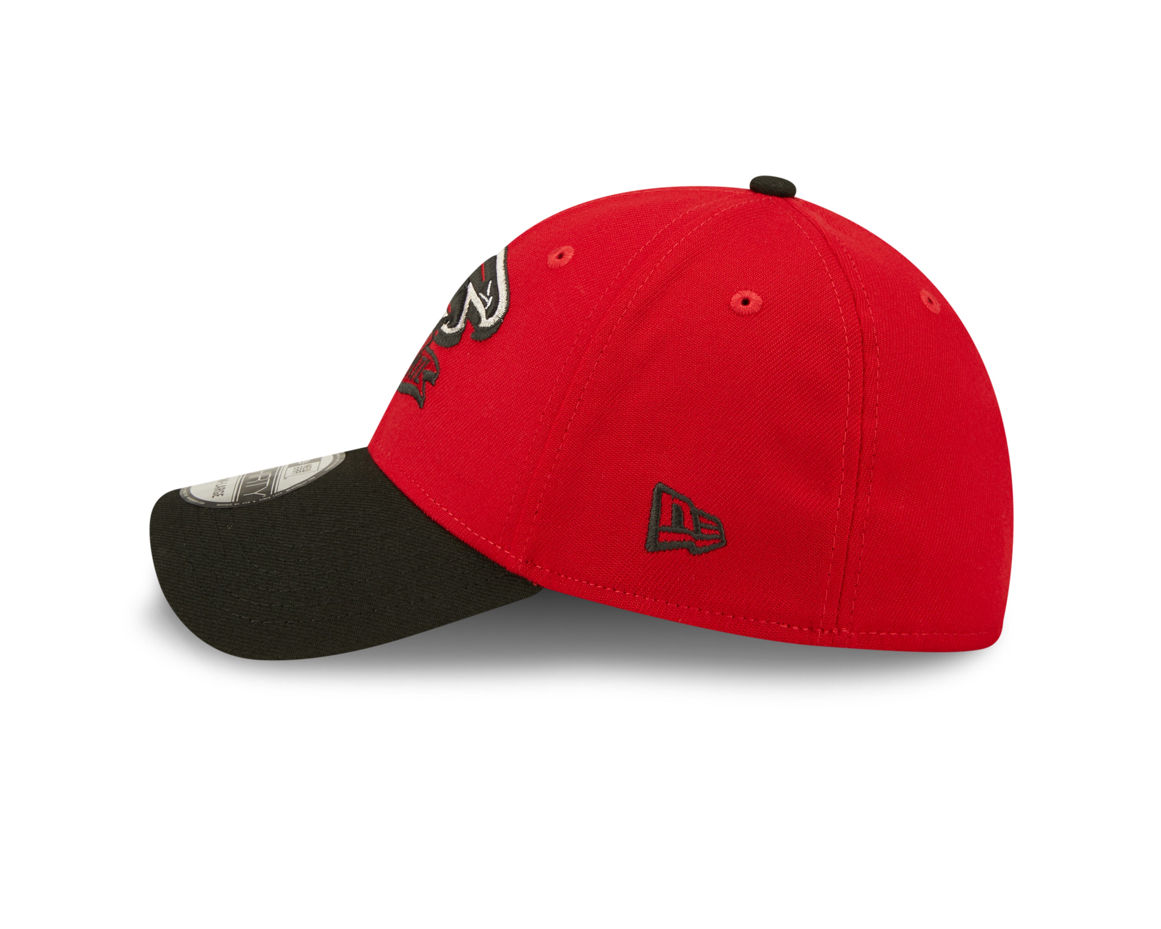 Atlanta Falcons NFL Sideline 2022 39THIRTY Stretch Fit Cap - Red/Black
