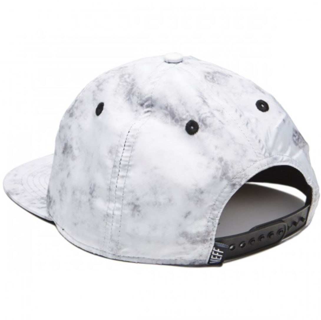Wavy Decon Cap - White